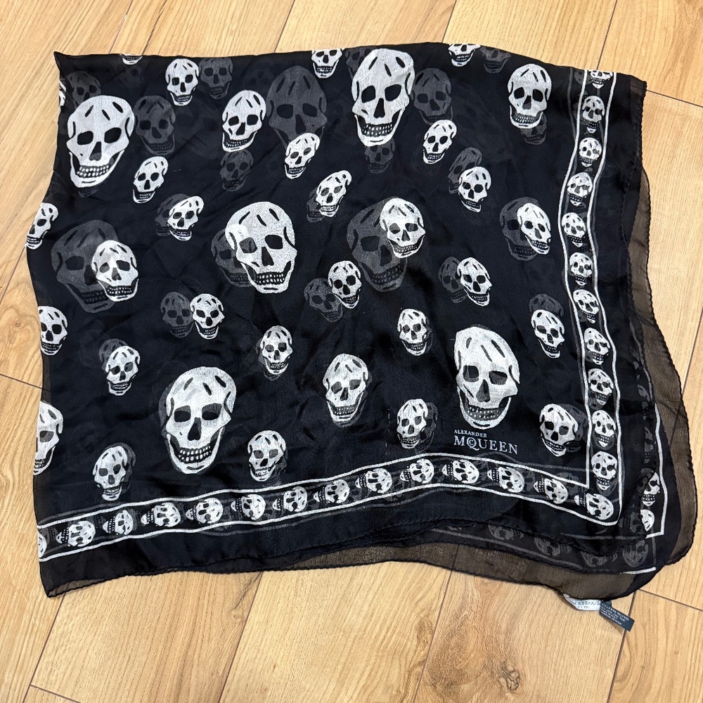 Alexander McQueen 100% Silk Scarf